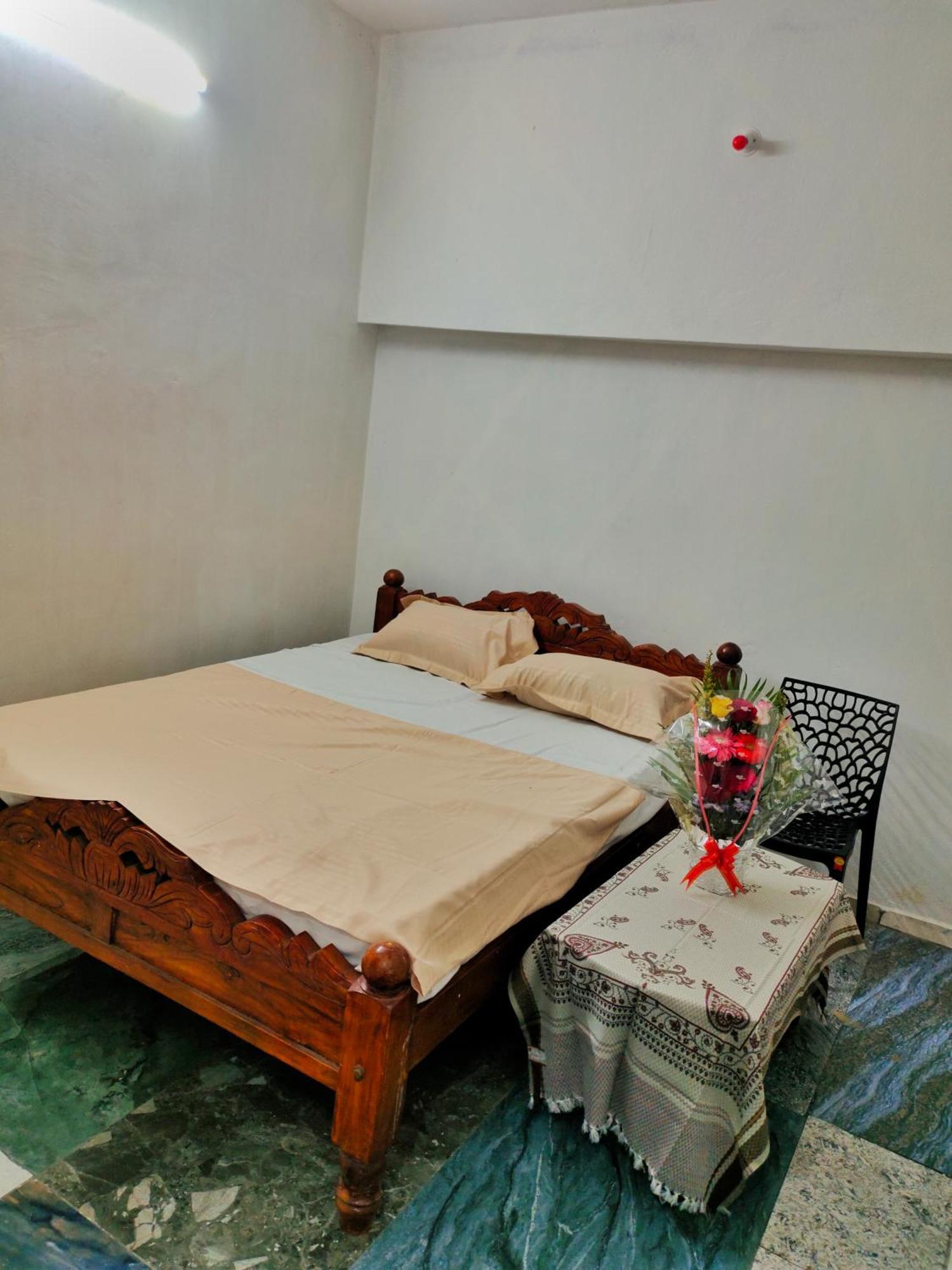 Gt Guest House Virāmpattinam المظهر الخارجي الصورة